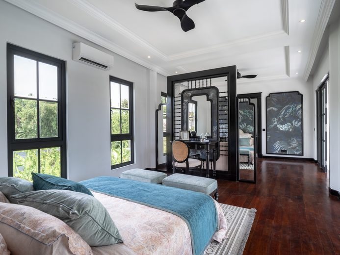 Spacious bedrooms